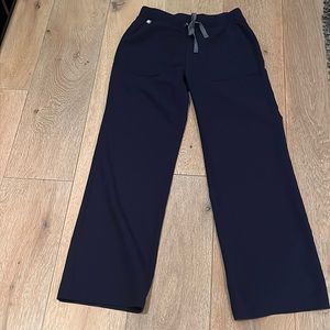 Figs wide leg scrub pant